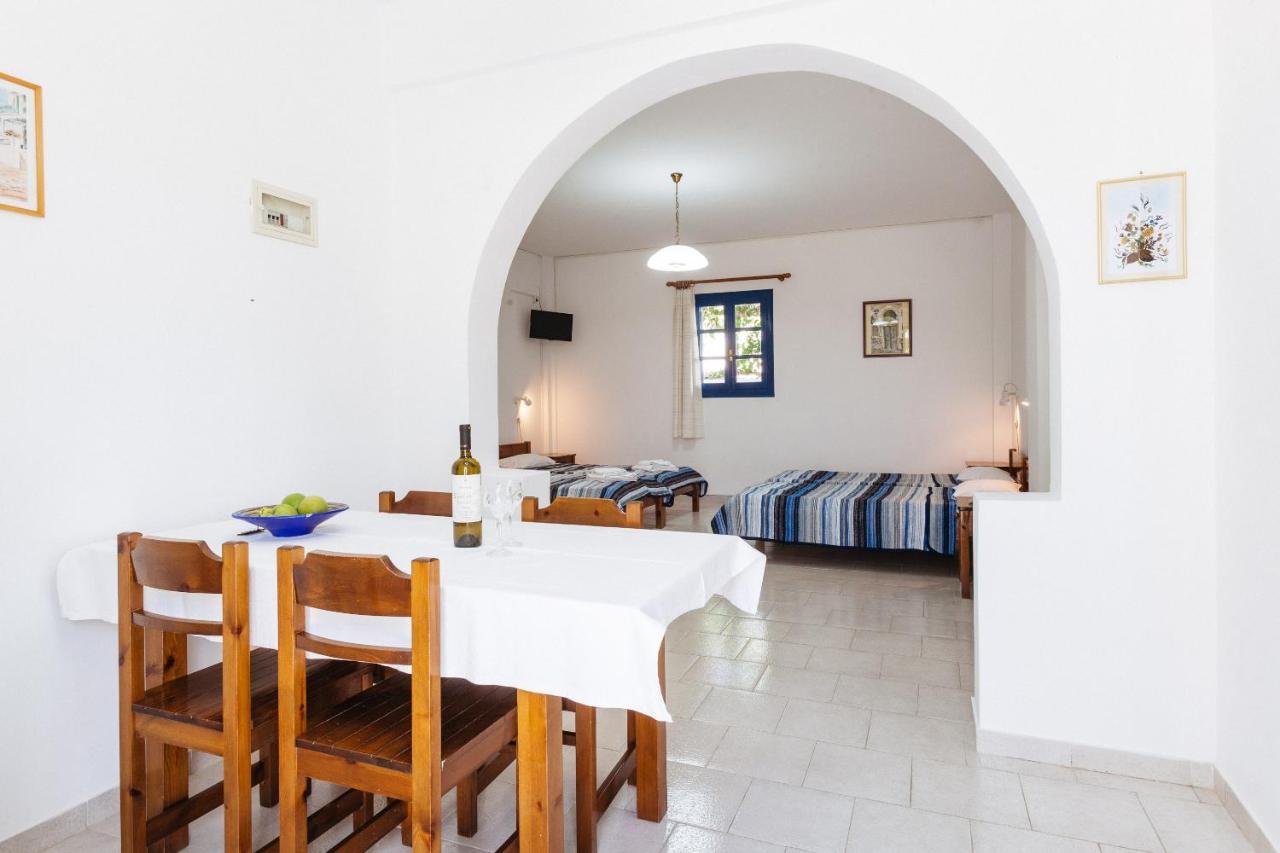 Thalassitis Coastal Apartments Perivolos  Esterno foto