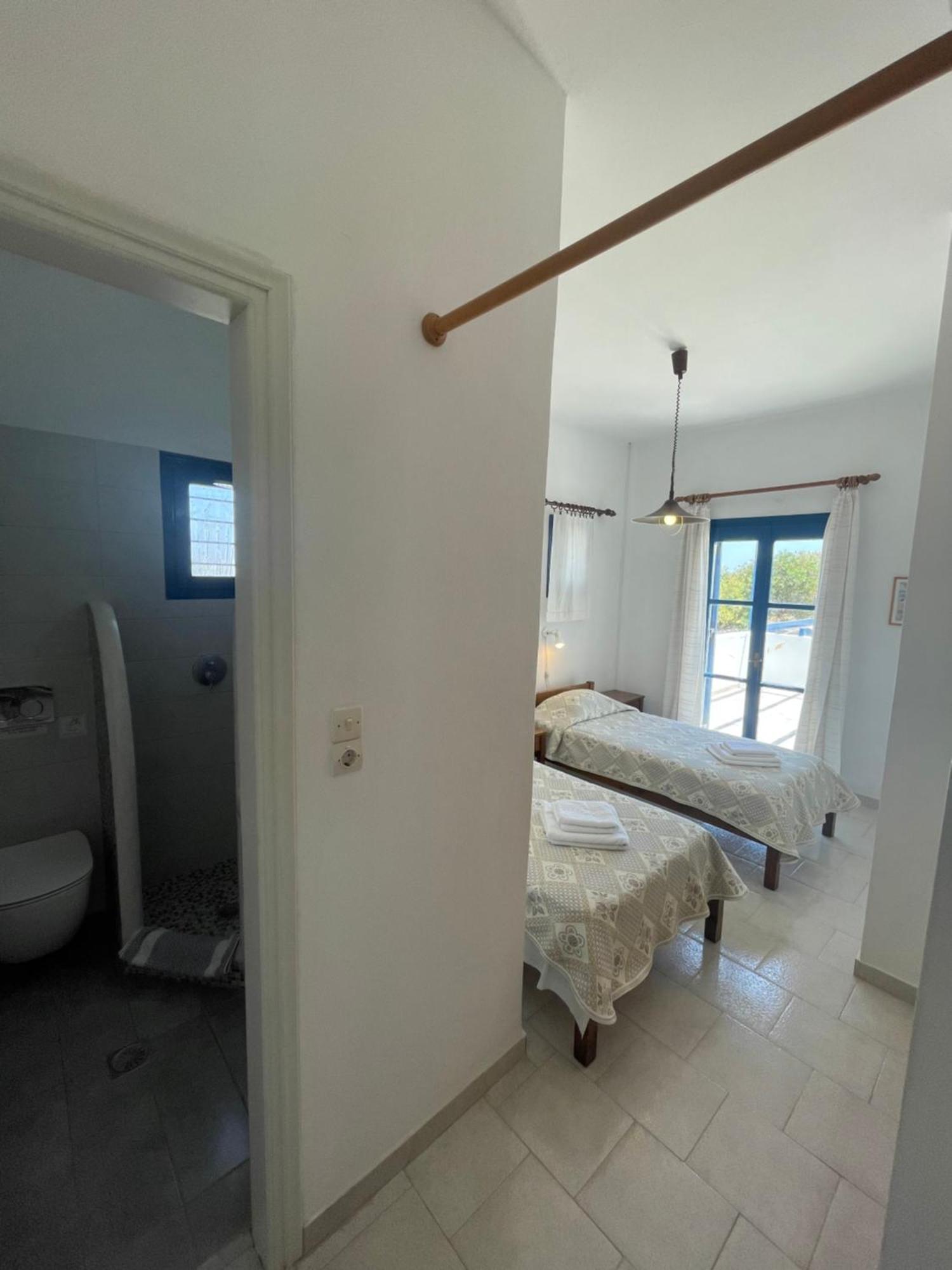 Thalassitis Coastal Apartments Perivolos  Esterno foto