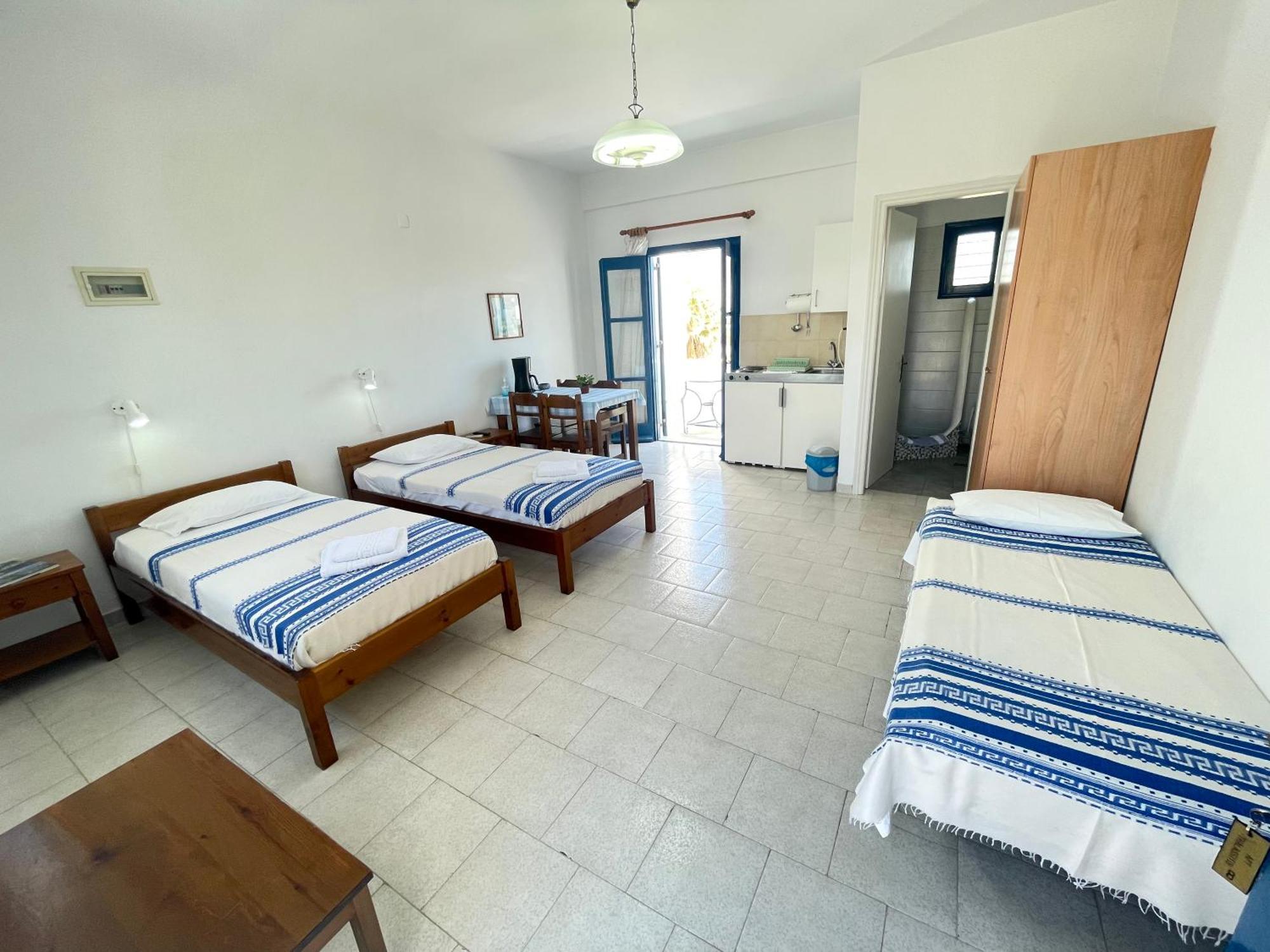 Thalassitis Coastal Apartments Perivolos  Esterno foto