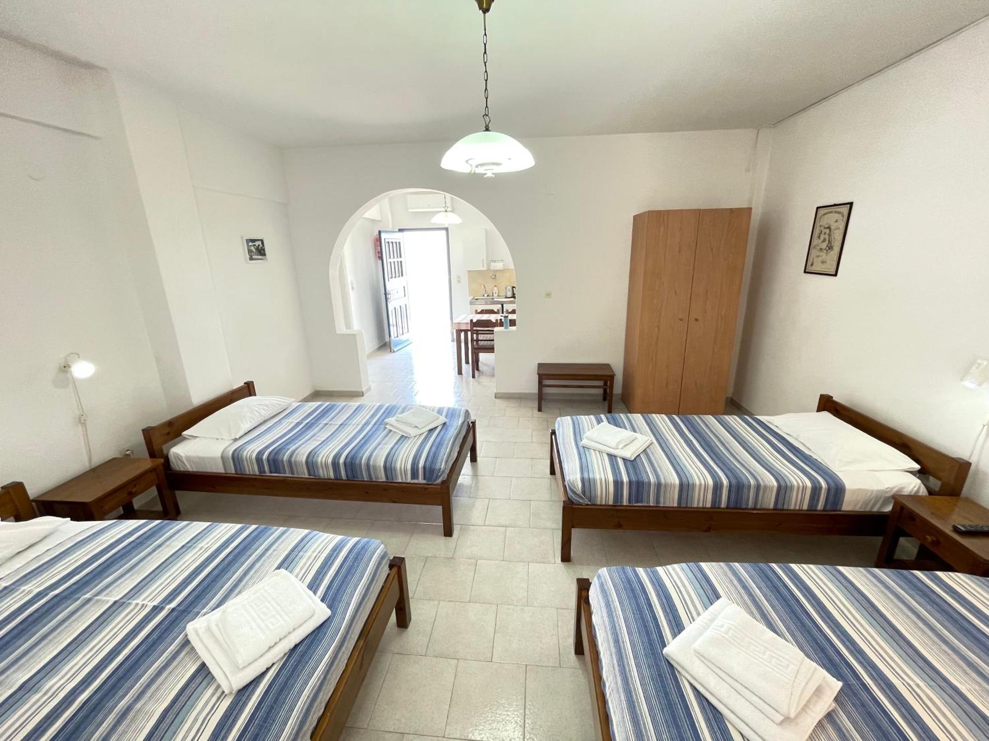 Thalassitis Coastal Apartments Perivolos  Esterno foto