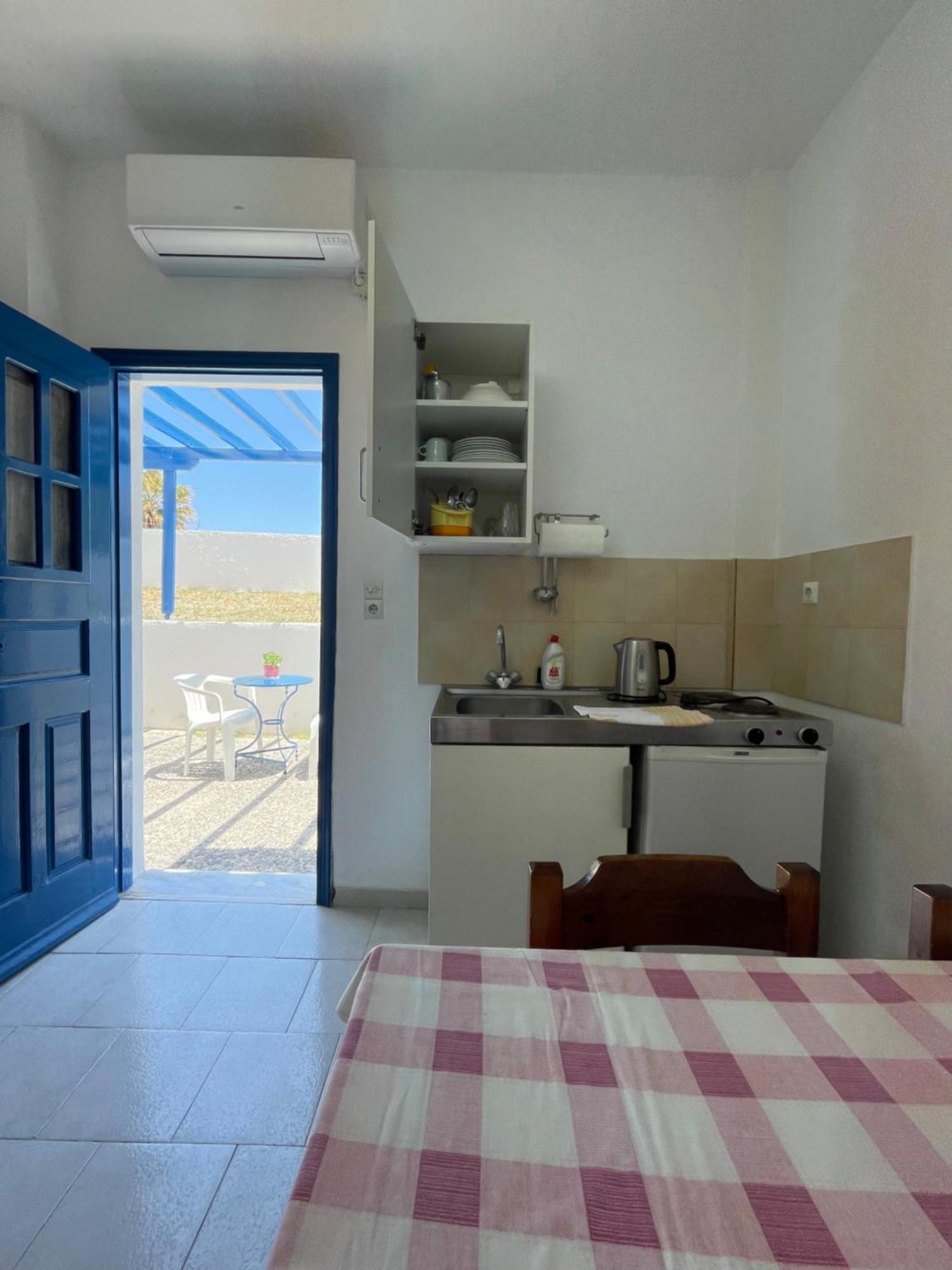 Thalassitis Coastal Apartments Perivolos  Esterno foto